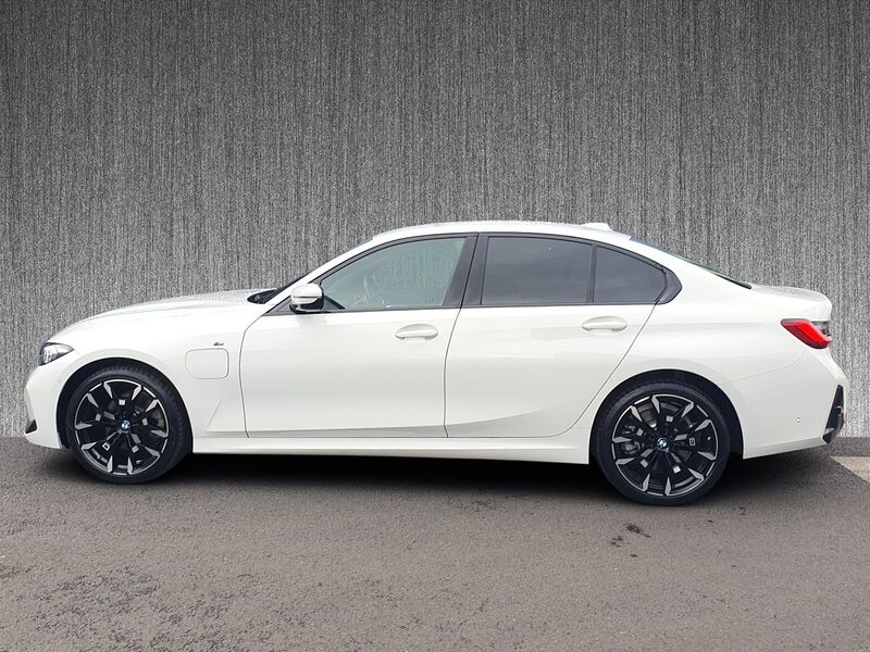 More views of BMW 3-Series
