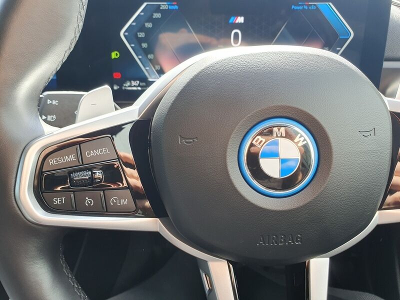 More views of BMW 3-Series