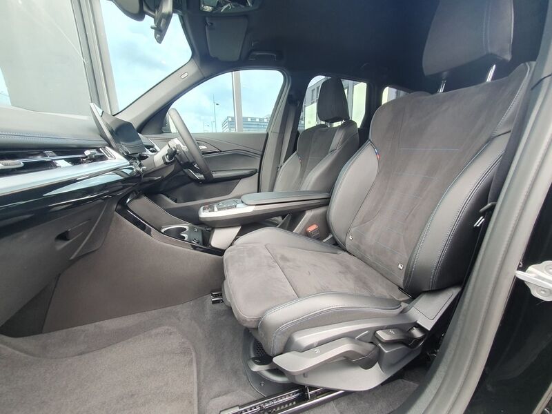More views of BMW X1