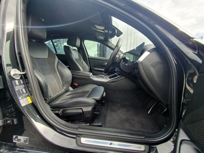 More views of BMW 3-Series