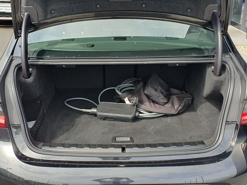 More views of BMW 3-Series
