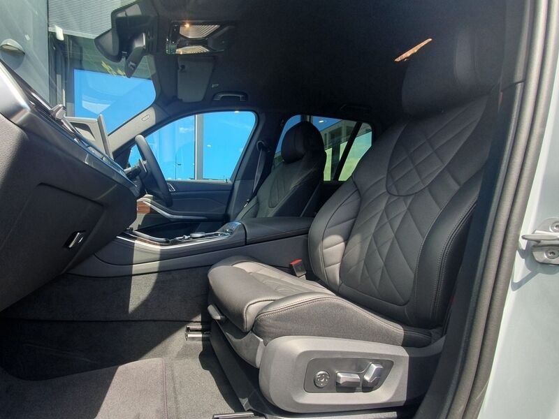 More views of BMW X5