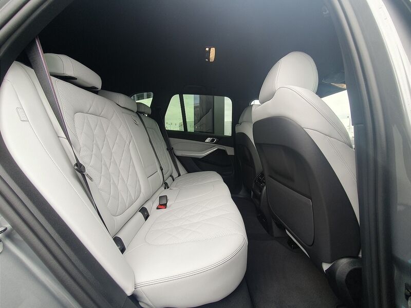 More views of BMW X5