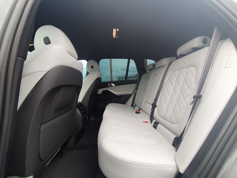 More views of BMW X5