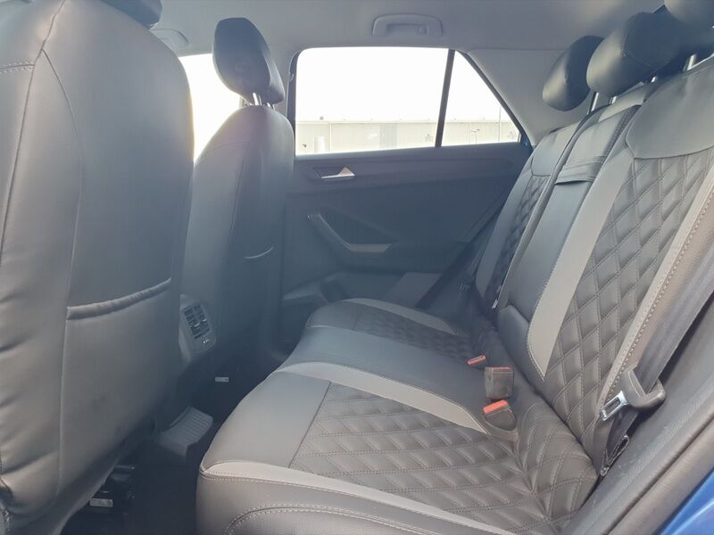 More views of Volkswagen T-Roc