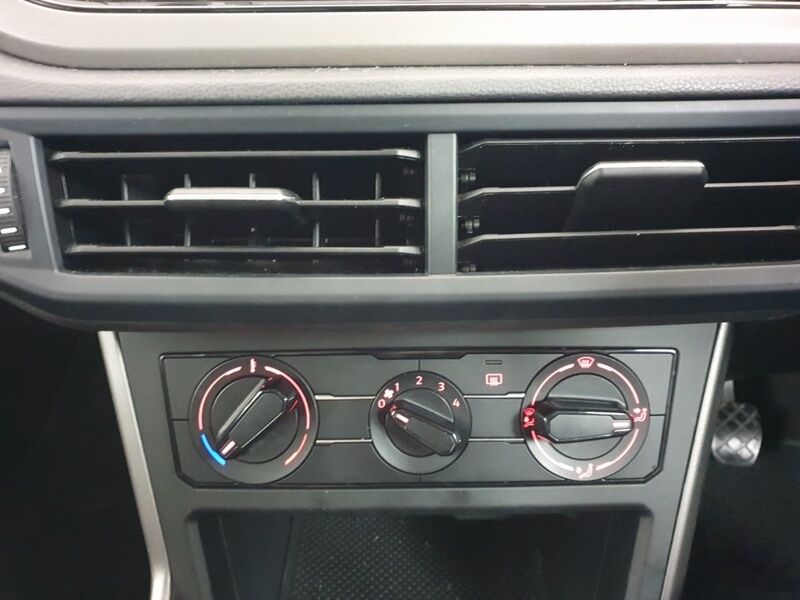 More views of Volkswagen Polo