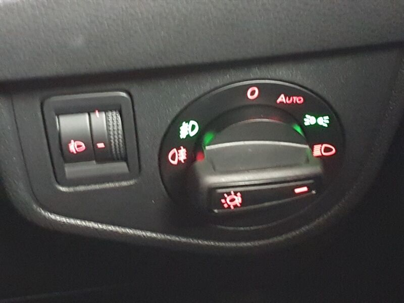 More views of Volkswagen Polo