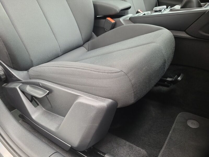 More views of Audi Q2