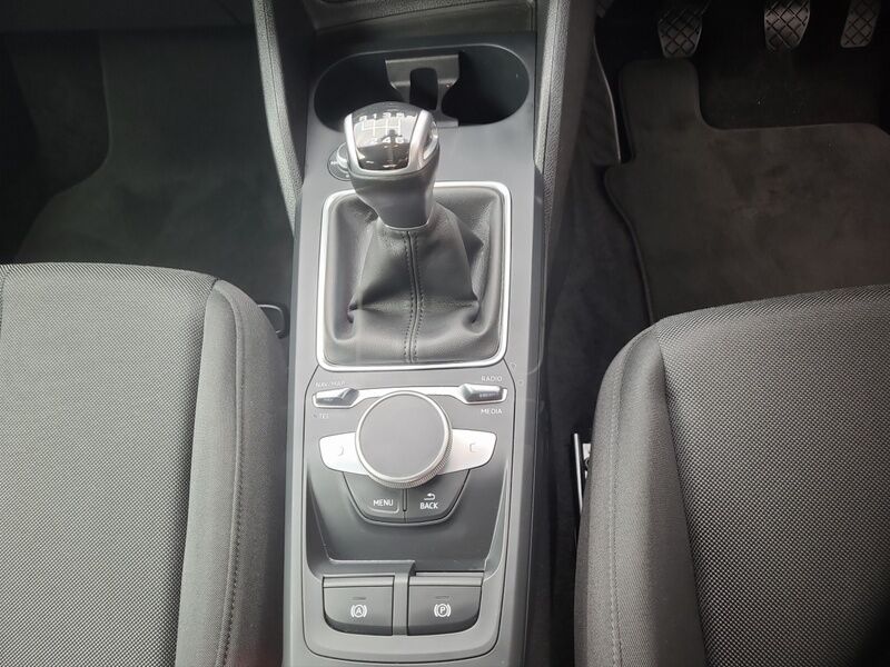 More views of Audi Q2