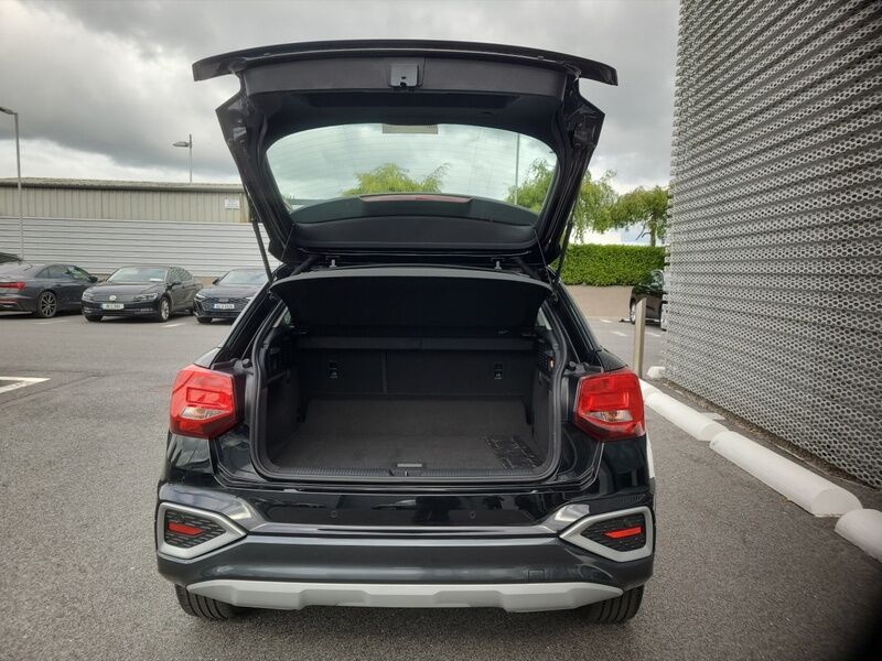 More views of Audi Q2