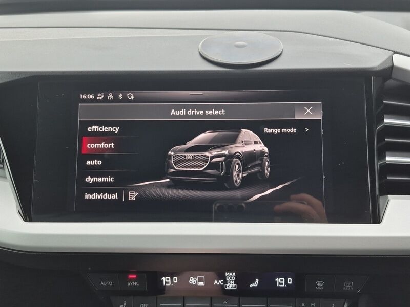 More views of Audi Q4 e-tron