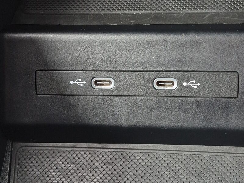 More views of Audi Q4 e-tron
