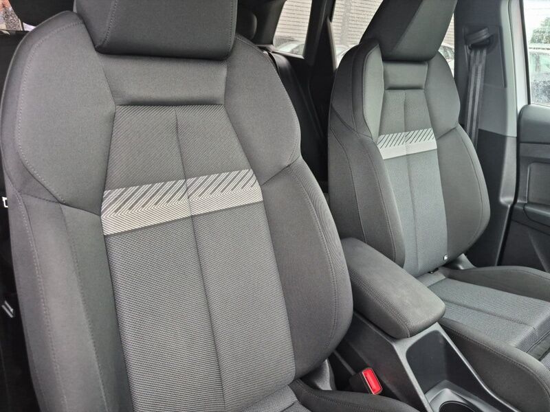 More views of Audi Q4 e-tron