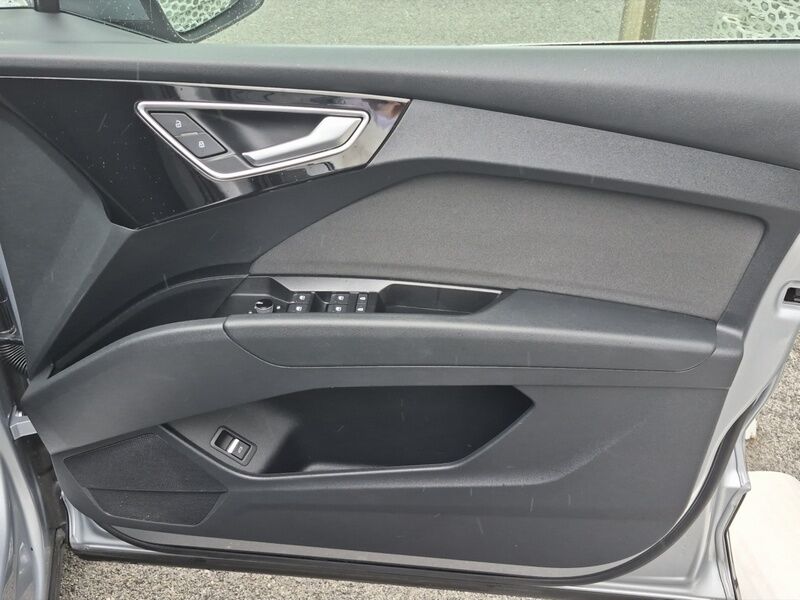 More views of Audi Q4 e-tron