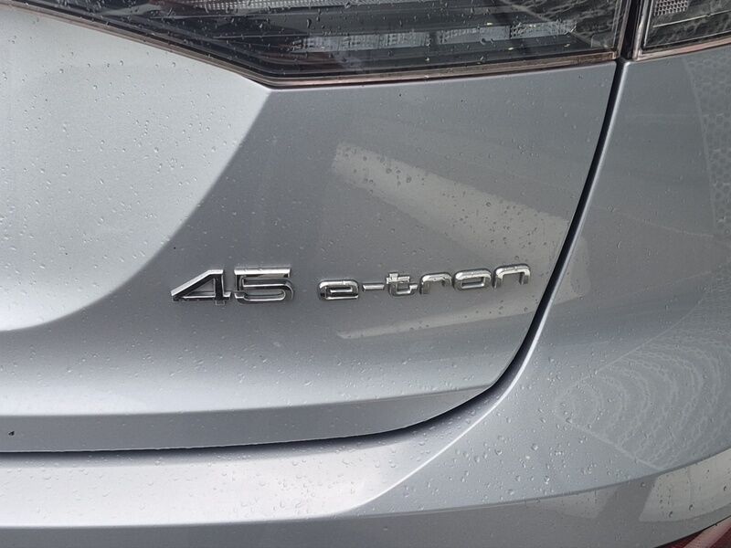 More views of Audi Q4 e-tron