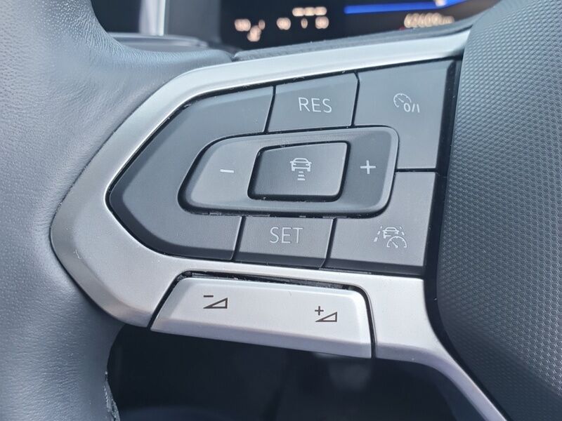 More views of Volkswagen Taigo