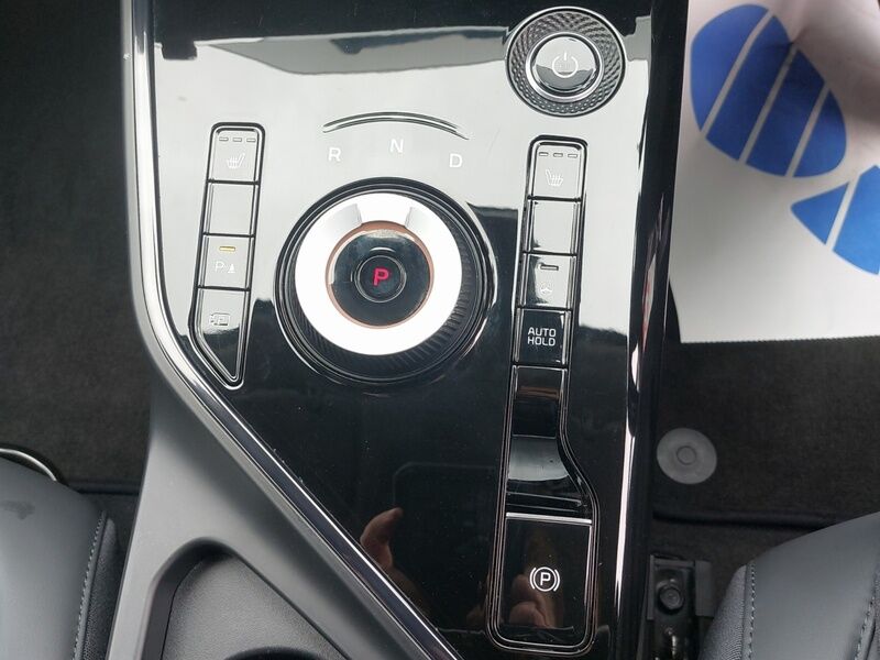 More views of Kia e-Niro