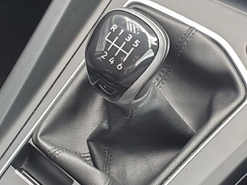 More views of Volkswagen Golf