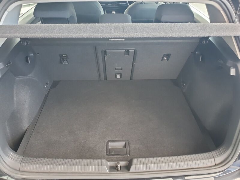 More views of Volkswagen Golf