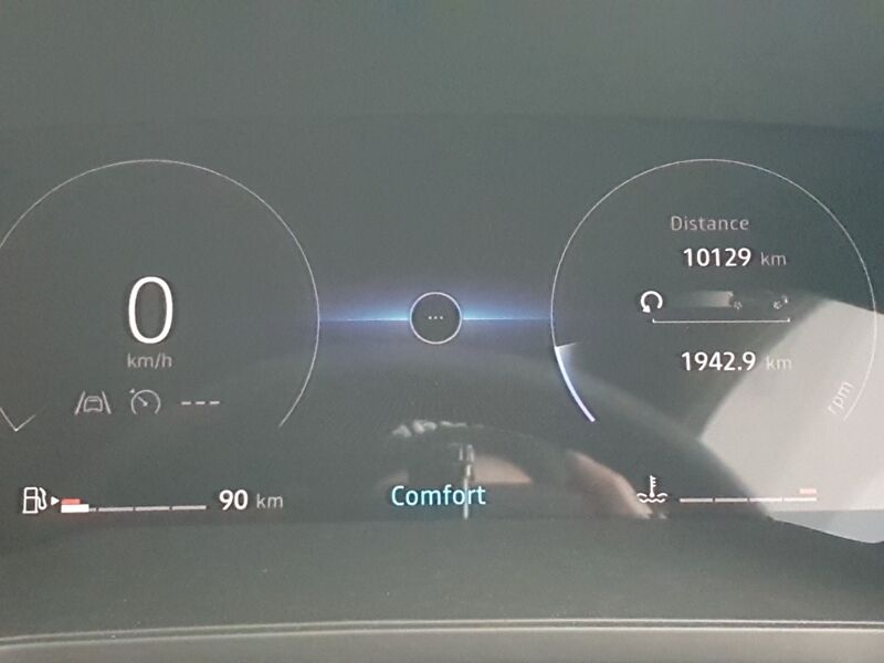 More views of Renault Captur