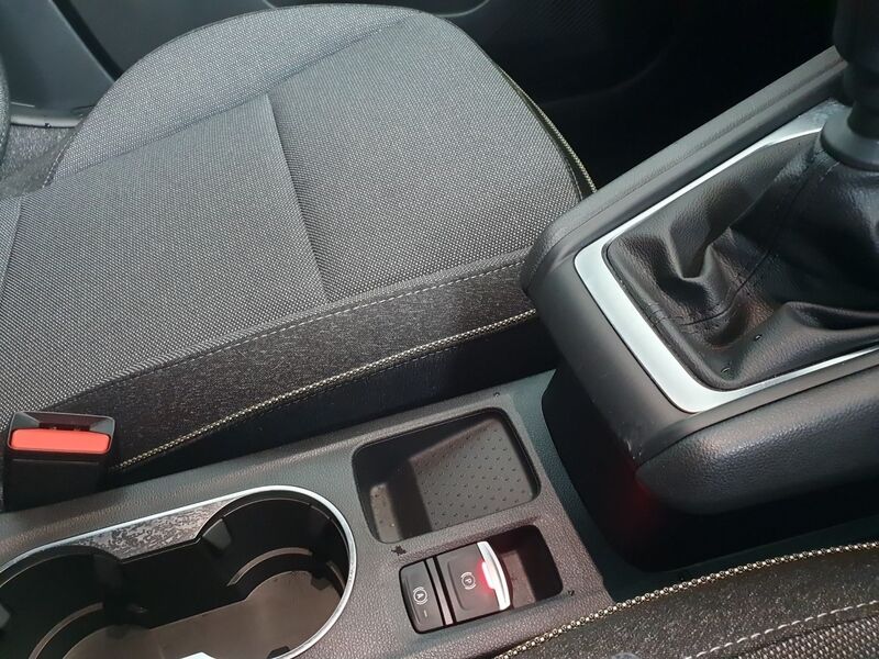 More views of Renault Captur