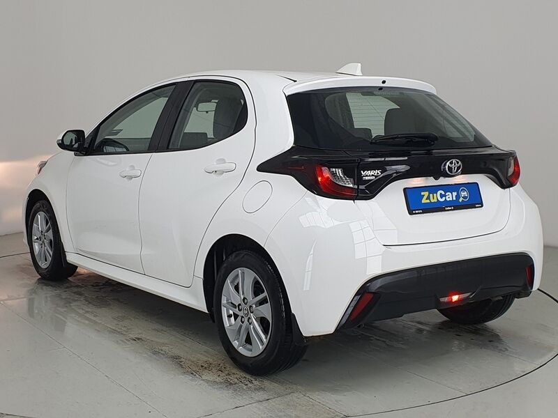 More views of Toyota Yaris