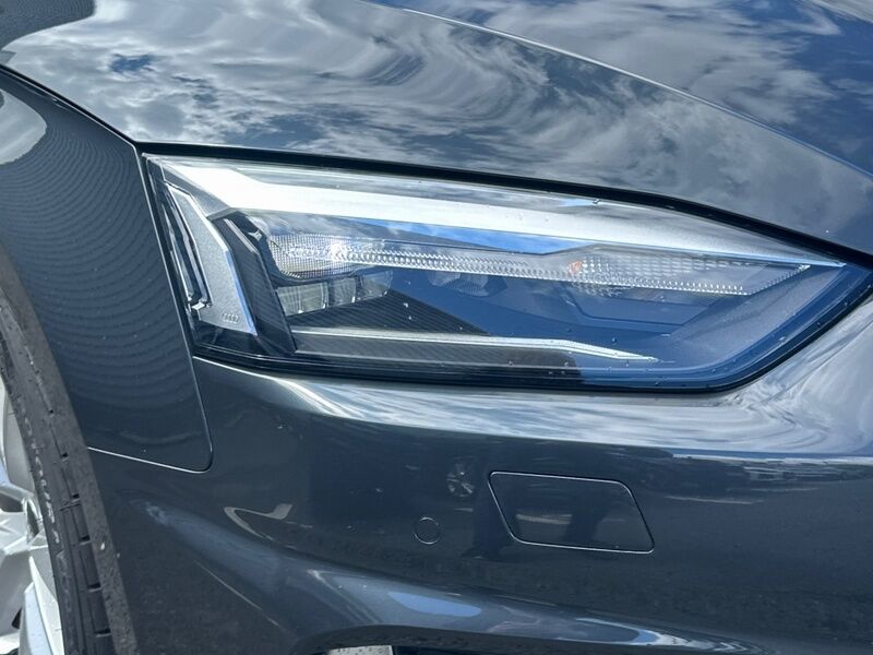 More views of Audi A5