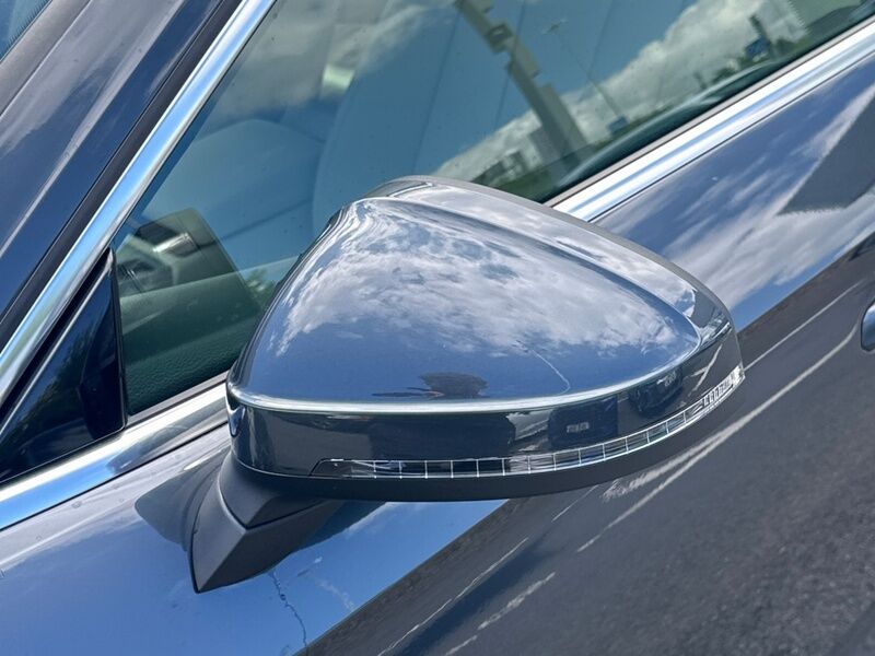 More views of Audi A5