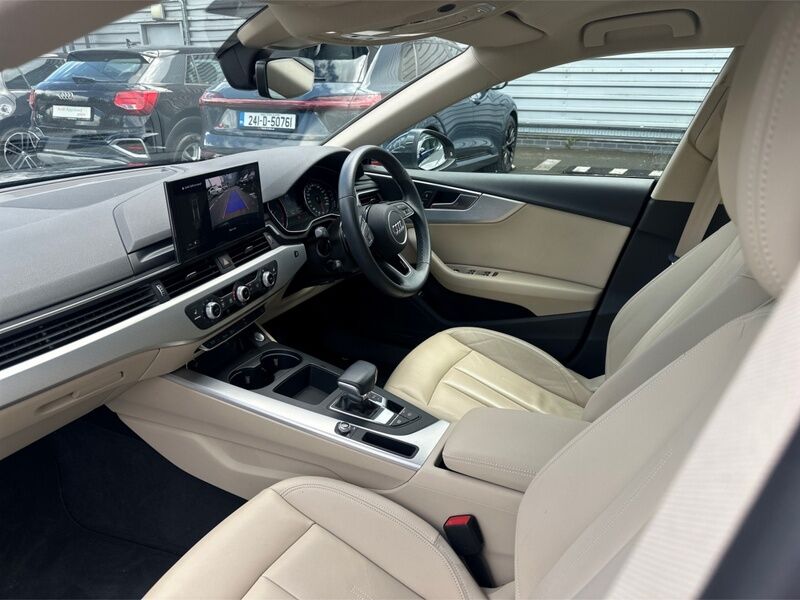 More views of Audi A5