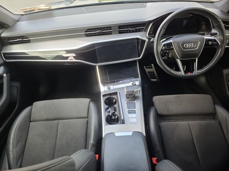 More views of Audi A7