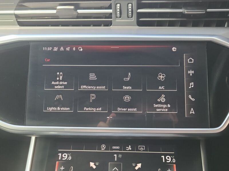 More views of Audi A7