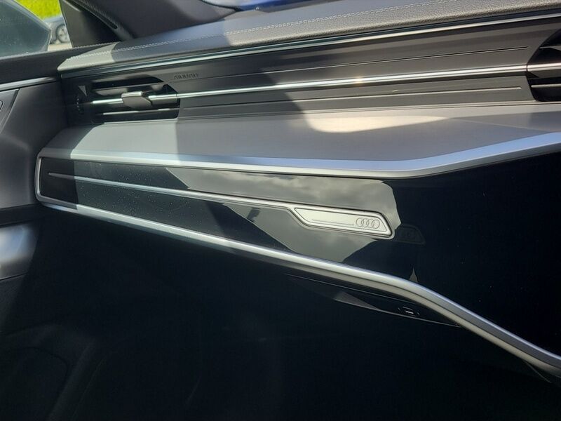 More views of Audi A7