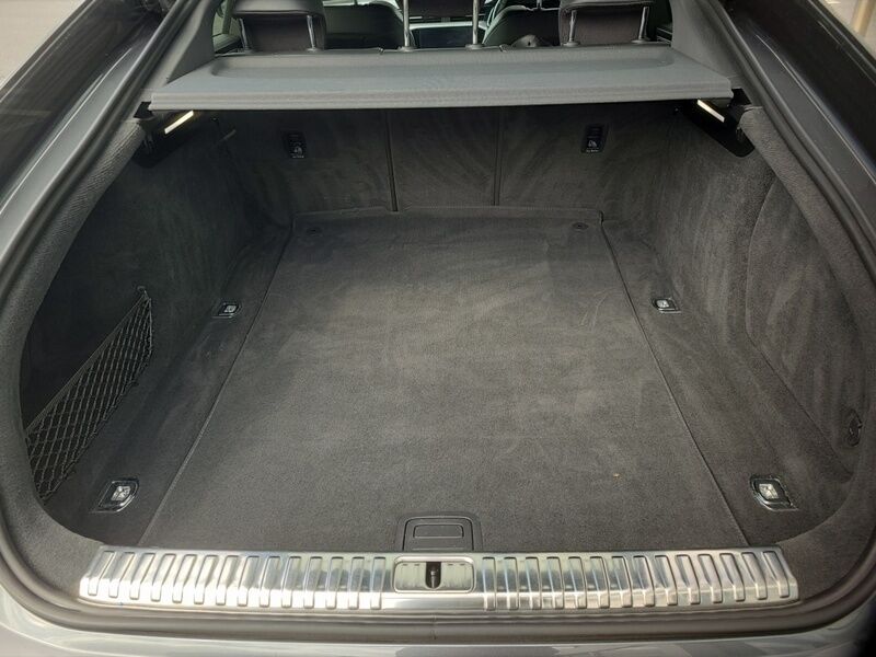 More views of Audi A7