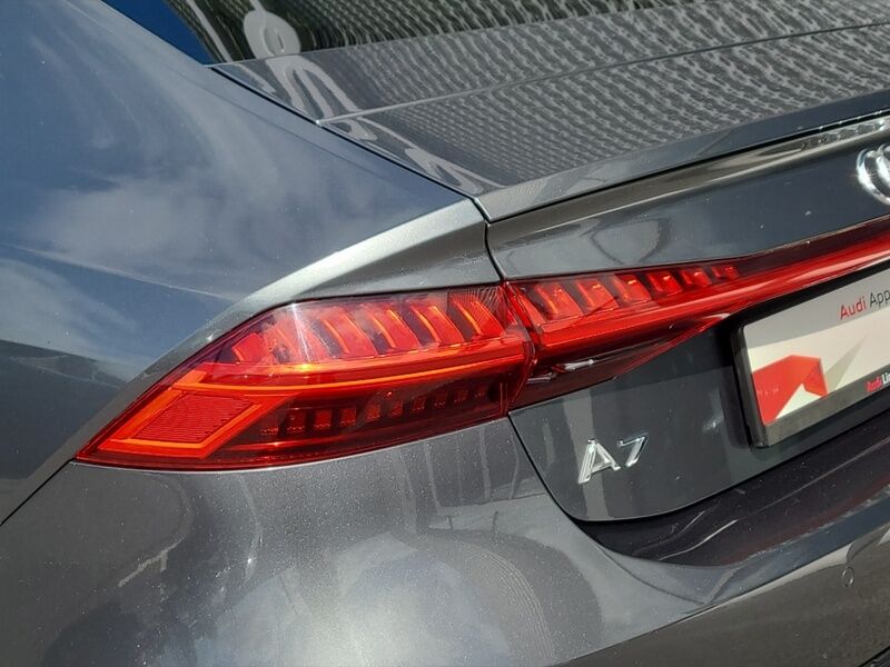 More views of Audi A7