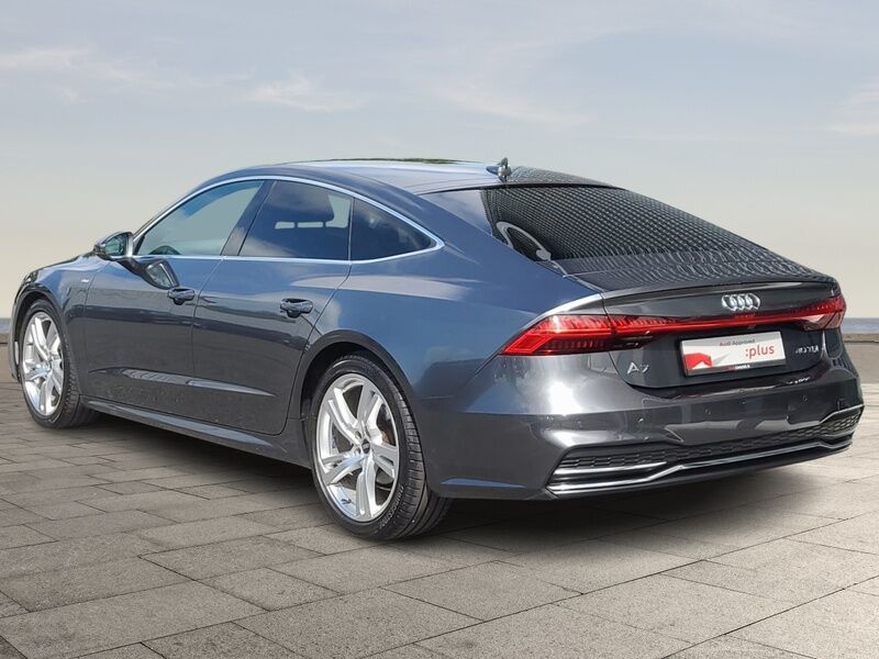 More views of Audi A7
