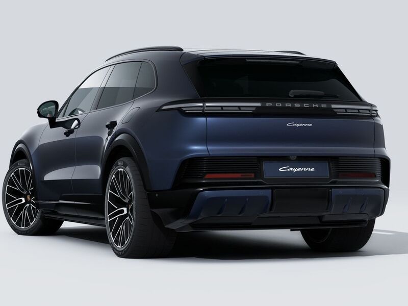 More views of Porsche Cayenne