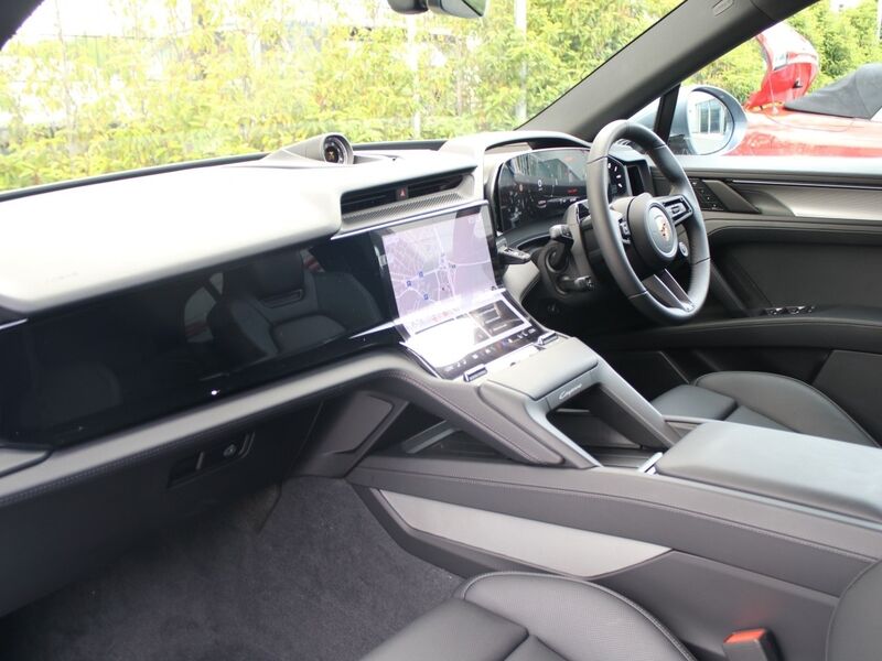 More views of Porsche Cayenne