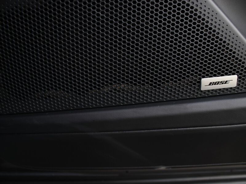 More views of Porsche Cayenne