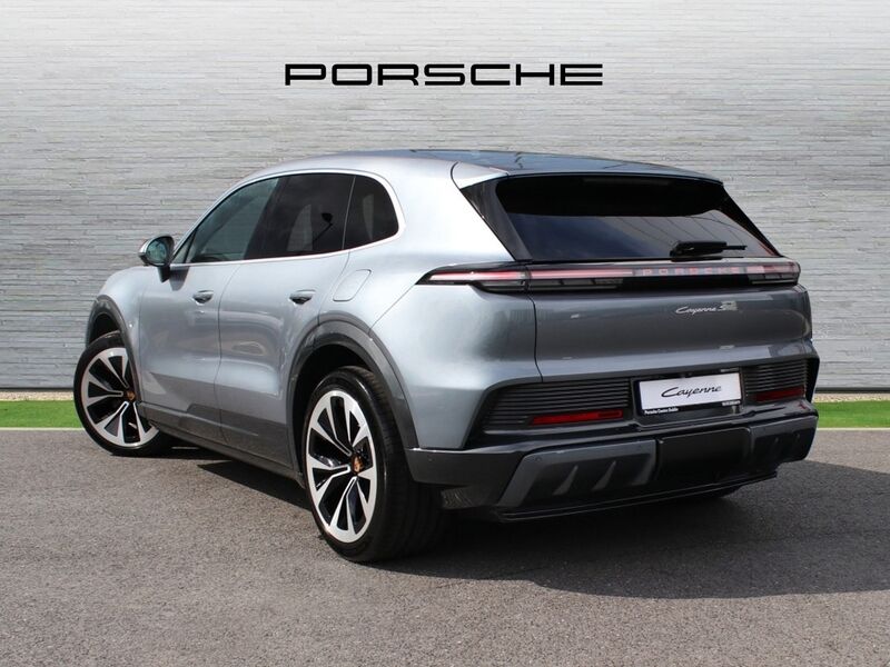 More views of Porsche Cayenne