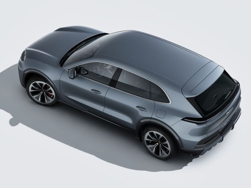 More views of Porsche Cayenne