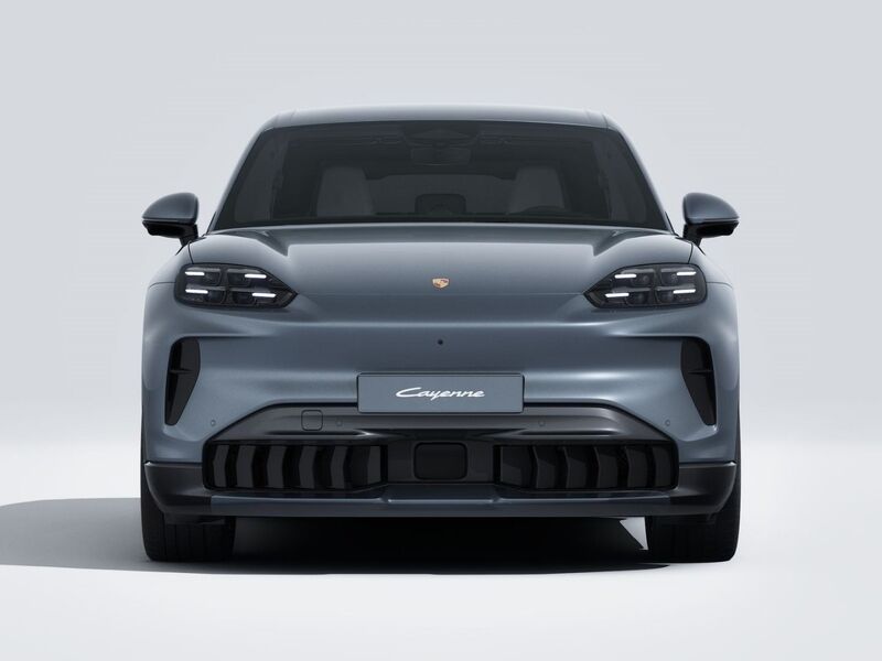 More views of Porsche Cayenne