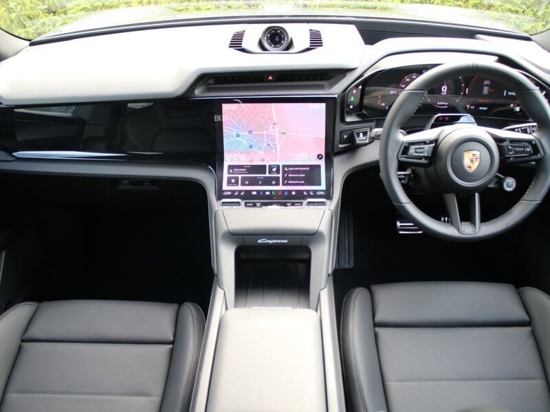 More views of Porsche Cayenne