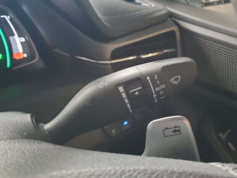More views of Hyundai IONIQ