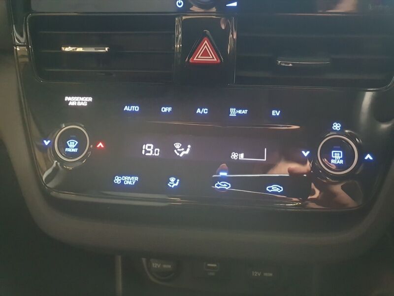 More views of Hyundai IONIQ