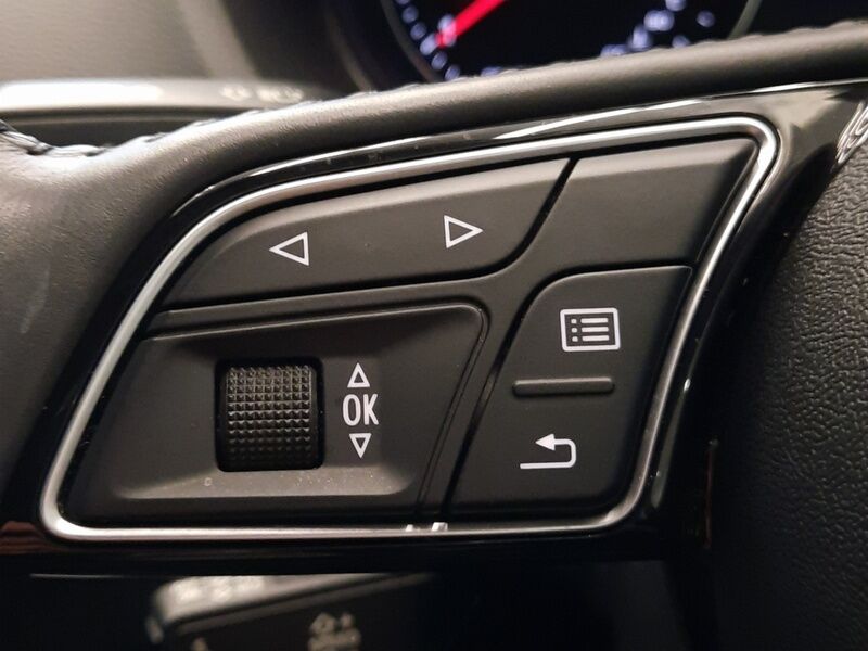 More views of Audi Q2