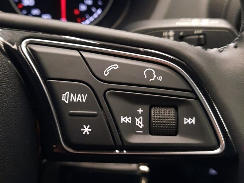 More views of Audi Q2