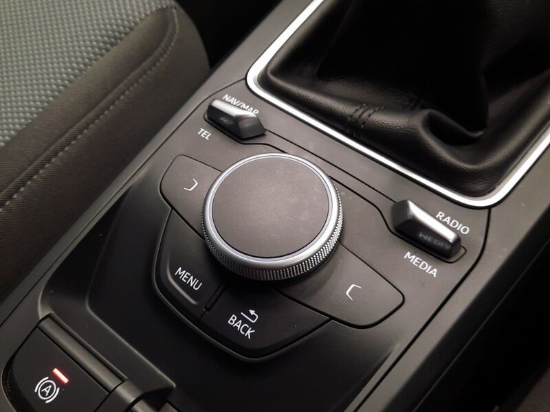 More views of Audi Q2