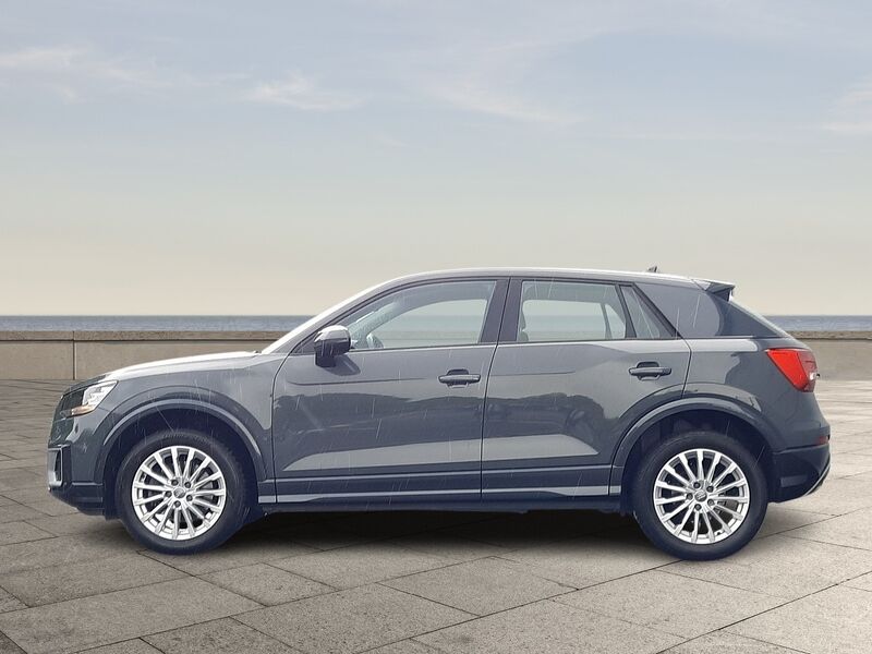 More views of Audi Q2