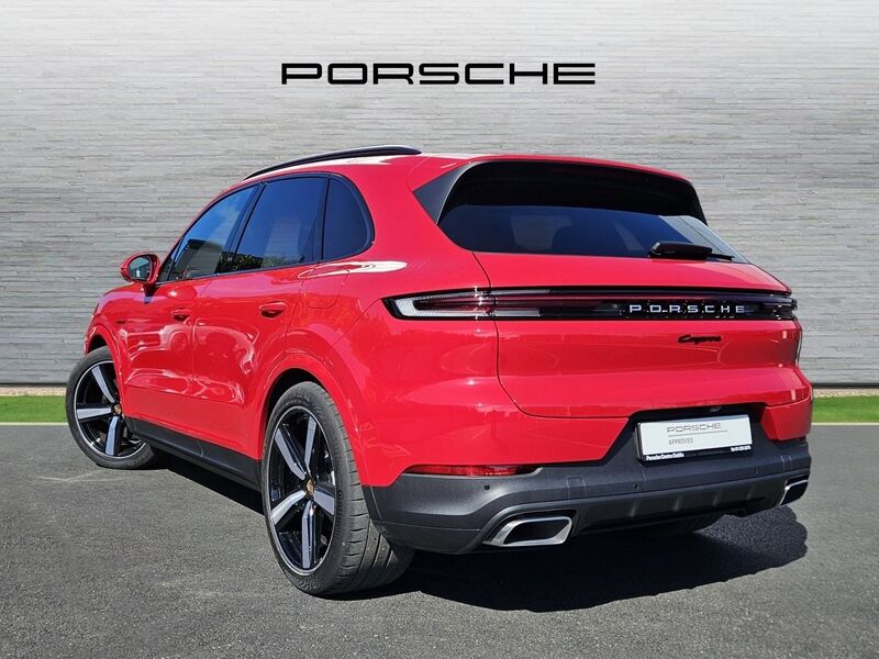 More views of Porsche Cayenne
