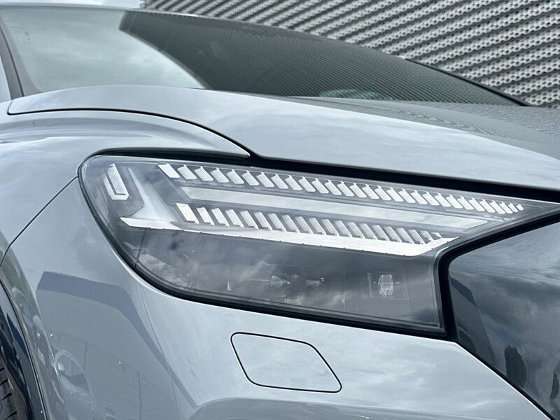 More views of Audi Q4 e-tron